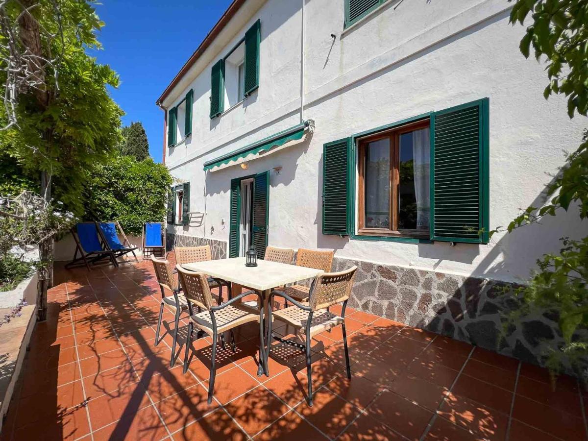 Azienda Agricola Sapereta Villa Porto Azzurro Exterior foto